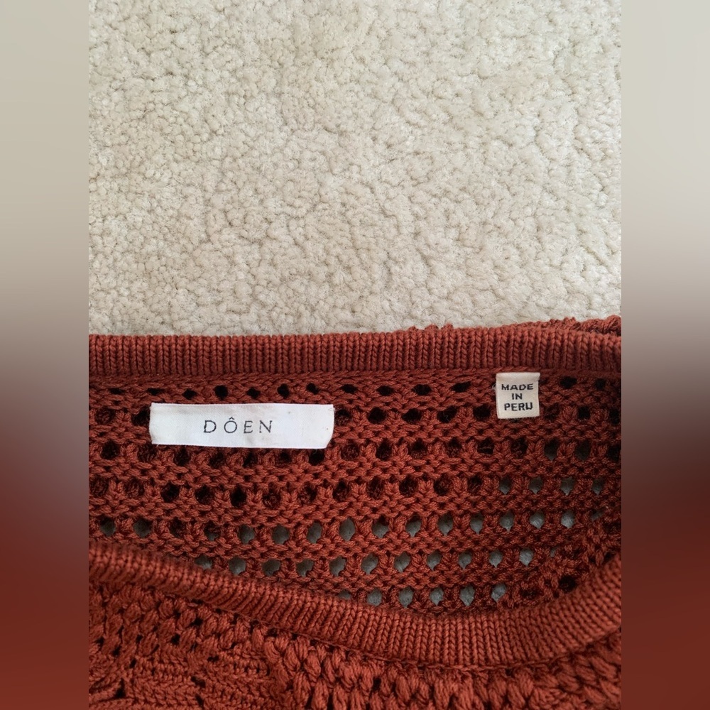 Doen Size Large Talia Knit Pima Cotton Sweater in Chile with Crochet Lace Collar - Picture 6 of 15